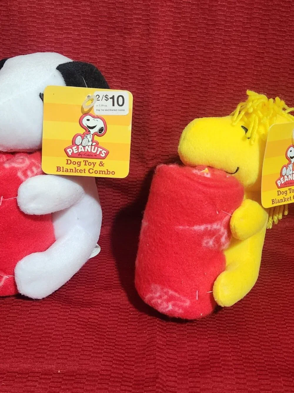 Peanuts Snoopy & Linus Dog Toy Blanket Combo Plush Squeaky NWT 2013 Set